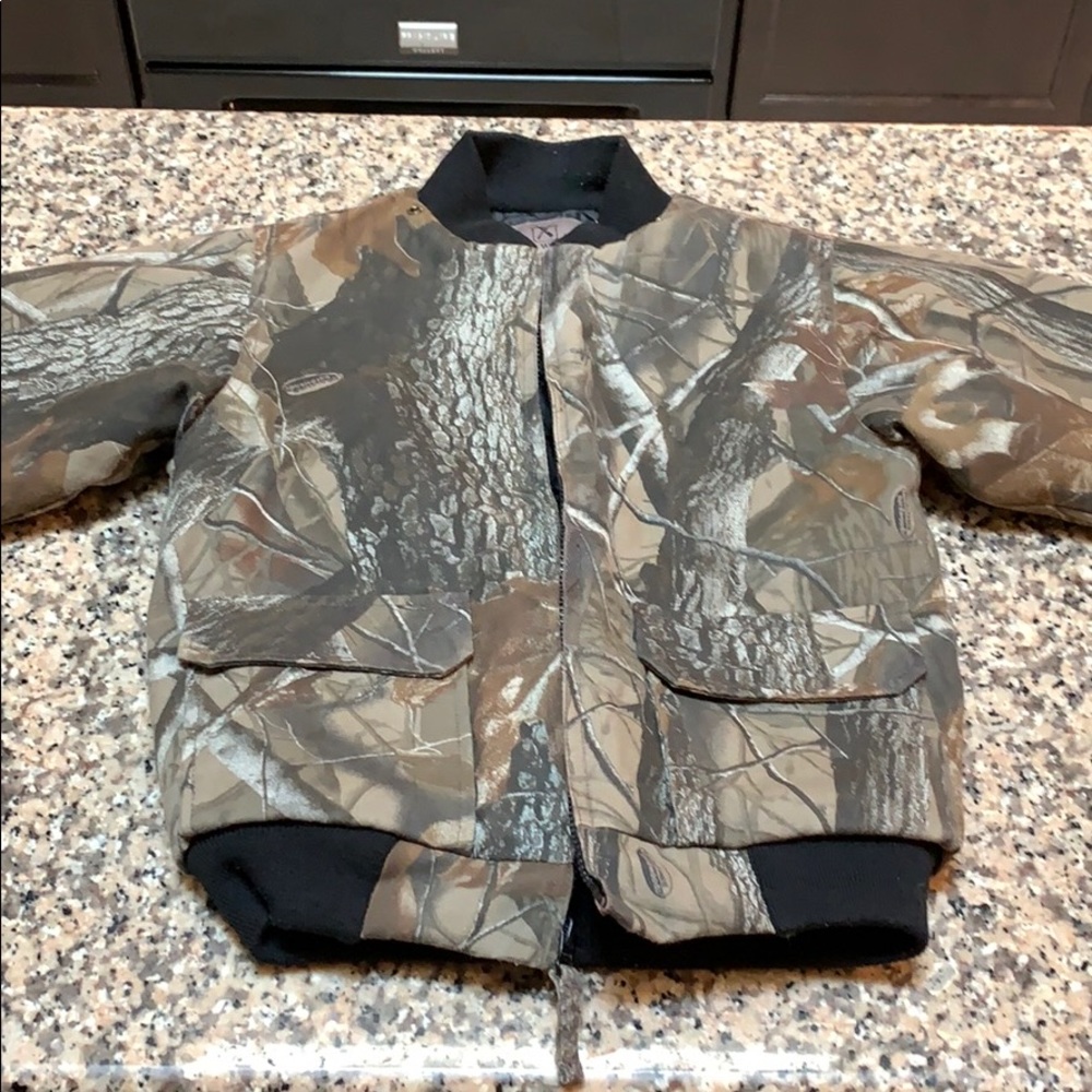 BOYS GAMEWINNER SIZE S ZIP UP JACKET